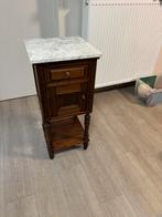 Nachtkastje met marmeren blad, Huis en Inrichting, Slaapkamer | Nachtkastjes, Ophalen, Gebruikt