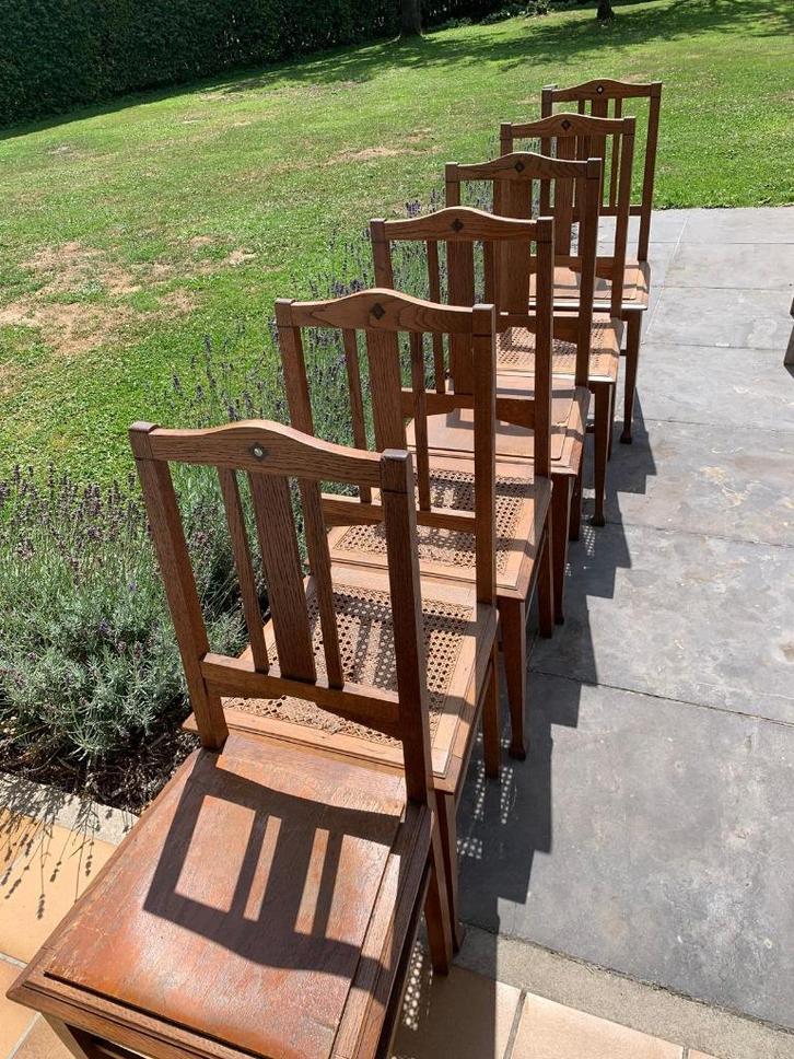 Lot van 17 stoelen, Huis en Inrichting, Stoelen, Gebruikt, Vijf, Zes of meer stoelen, Hout, Ophalen