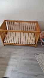 Babybed + matras, Gebruikt, Ophalen of Verzenden