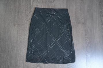Jupe mi-longue noir et brillante - jupe de fête - taille 38 beschikbaar voor biedingen
