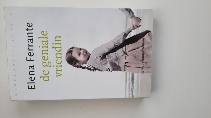 Elena Ferrante - De geniale vriendin, Boeken, Literatuur, Zo goed als nieuw, Verzenden