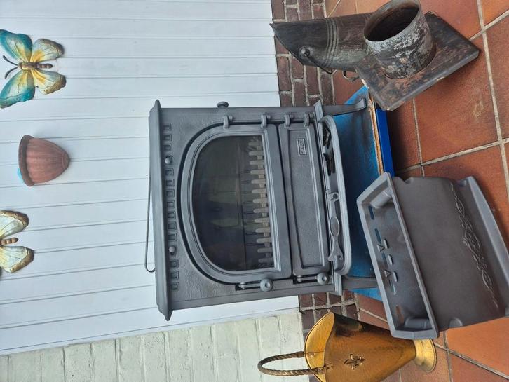 Gietijzer kachel SAEY 92 te koop, Huis en Inrichting, Kachels, Nieuw, Allesbrander, Overige brandstoffen, Ophalen