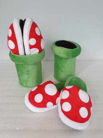 2 paar Piranha Plant Super Mario pantoffels beschikbaar voor biedingen