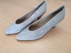 vintage damesschoenen, Ophalen, Schoenen met lage hakken, Beige, Zo goed als nieuw