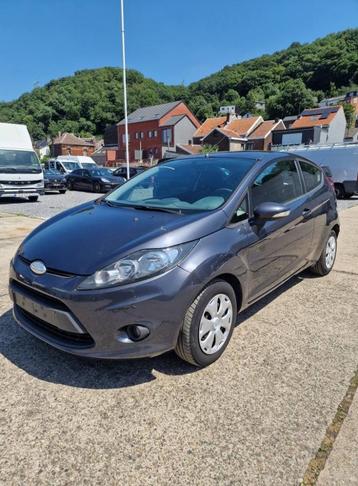 Ford Fiesta 1.6 TDCi Trend DPF // Prete a immatriculer beschikbaar voor biedingen