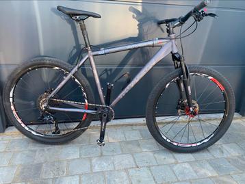 Thompson MTB mountaibike 26 inch Medium, Fietsen en Brommers, Ophalen, Zo goed als nieuw
