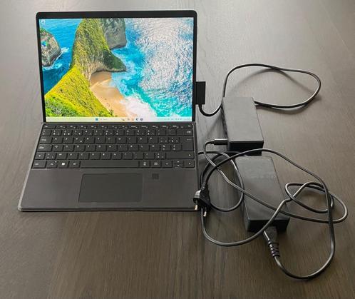 Microsoft surface pro 8, Computers en Software, Windows Tablets, Gebruikt, Wi-Fi, 13 inch of meer, 256 GB, Ophalen of Verzenden