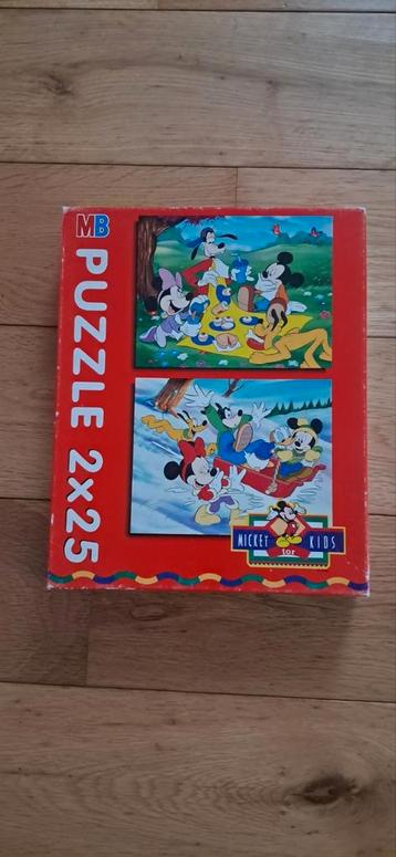 Oude puzzel van MB van Mickey Mouse beschikbaar voor biedingen