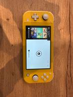 Nintendo switch lite met animale crossing, Ophalen, Geel, Gebruikt
