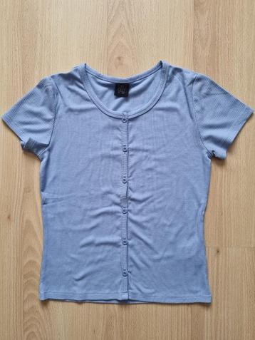 Lichtblauw shirt met knoopjes - maat 164 beschikbaar voor biedingen