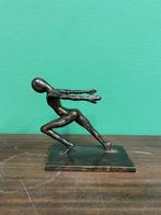 Antiek bronzen beeld Mannelijke sprinter, Antiek en Kunst, Ophalen, Brons