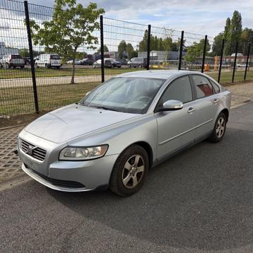 Volvo s40 1.6i 2007 236 000km distrubitieriem kapot beschikbaar voor biedingen