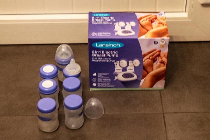 Borstpomp (Lansinoh), Kinderen en Baby's, Babyvoeding en Toebehoren, Zo goed als nieuw, Borstkolf, Ophalen