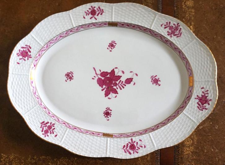 Plat en porcelaine Hongroise de Herend peint à la main, Antiquités & Art, Antiquités | Porcelaine, Enlèvement ou Envoi