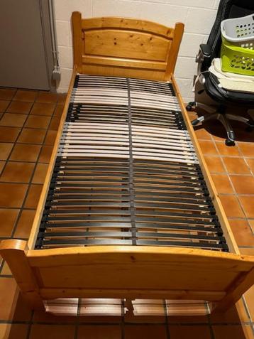 Lit en pin une personne, 90 cm, Une personne, Enlèvement, Utilisé