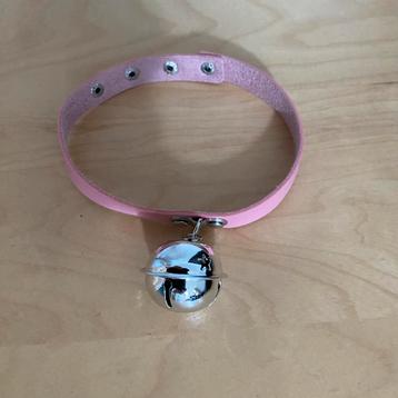 Collier Sexy Grelot beschikbaar voor biedingen