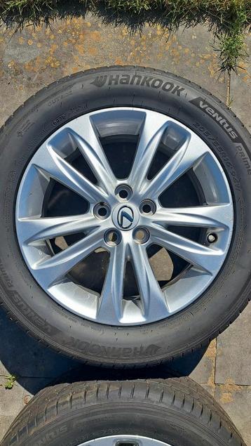 Velgen Lexus CT200H met splinternieuwe zomerbanden, Auto-onderdelen, Ophalen, Zomerbanden, Velg(en)