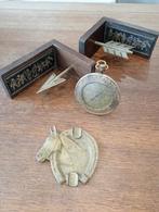 Divers articles décoratifs anciens pour bureau/ bibliothèque, Ophalen