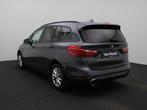 BMW 2-serie Gran Tourer 216i Executive | Leder | Navi | ECC, Auto's, Voorwielaandrijving, Monovolume, Gebruikt, Euro 6