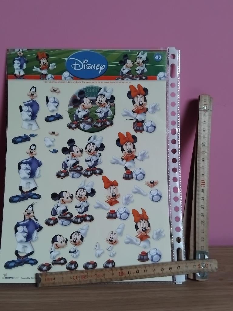 10 vellen Disney Mix 3D knipvellen – Slechts €1!, Hobby en Vrije tijd, Ophalen, Zo goed als nieuw, Disney, Blanco kaart of Basiskaart