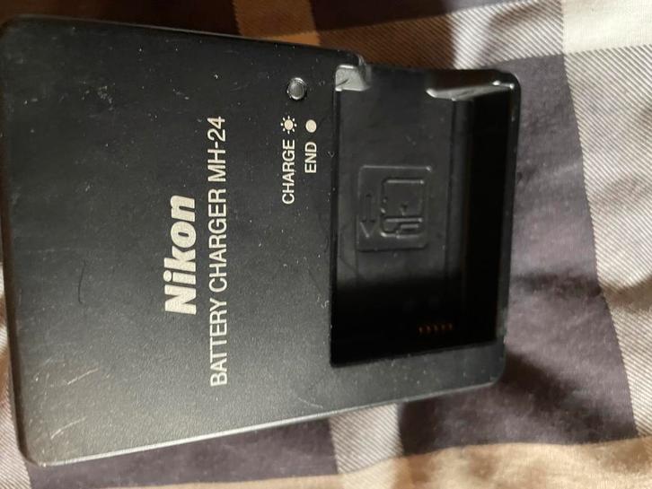 Camera's NIKON en camcorder Sony, Audio, Tv en Foto, Fotocamera's Digitaal, Gebruikt, Nikon, Ophalen