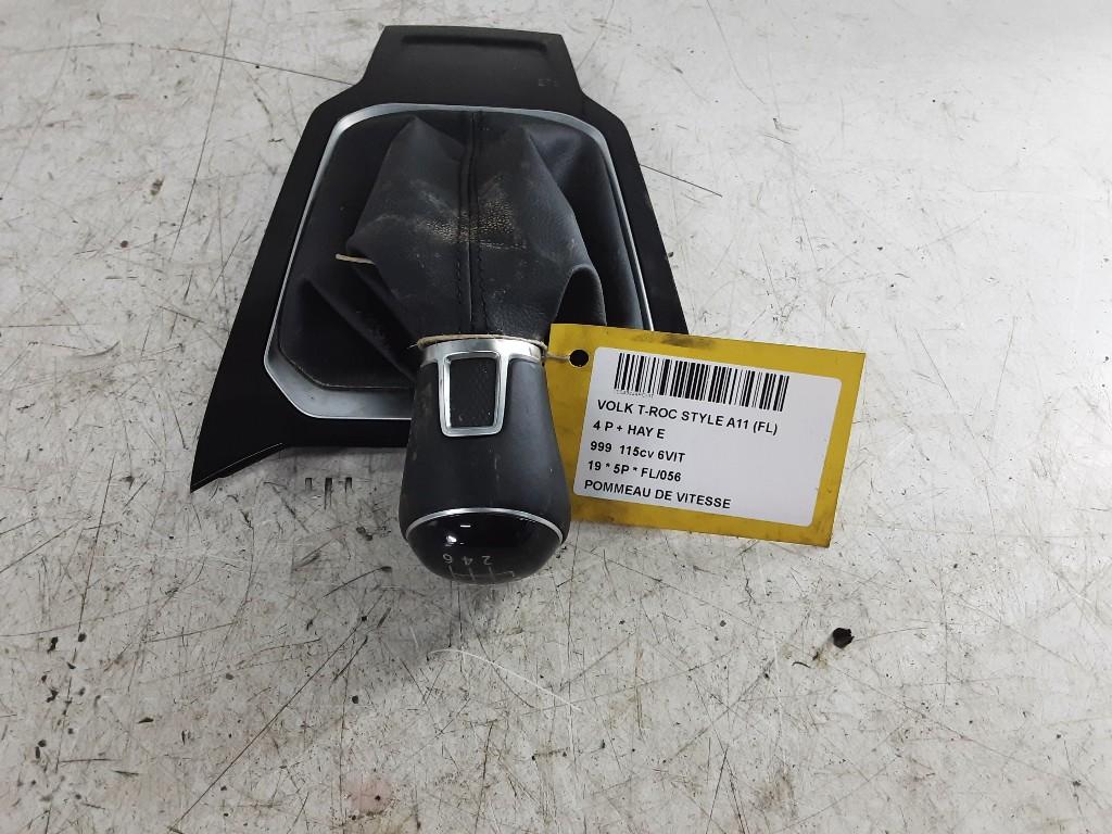 LEVIER DE CHANGEMENT DE VITESSES T-Roc I (2GA711123A), Volkswagen, Mevr. I. Hauben, Utilisé, Rue de l'Espoir 34 34
4030  GRIVEGNÉE, BE