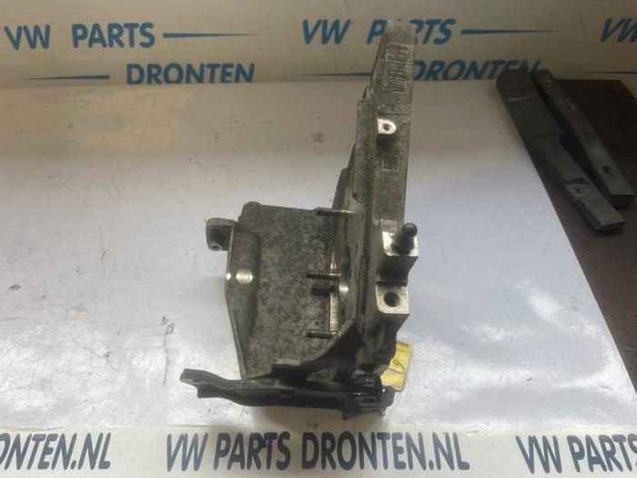 Steun dieselpomp van een Alfa Romeo Stelvio, Gebruikt, -, -, Ophalen of Verzenden