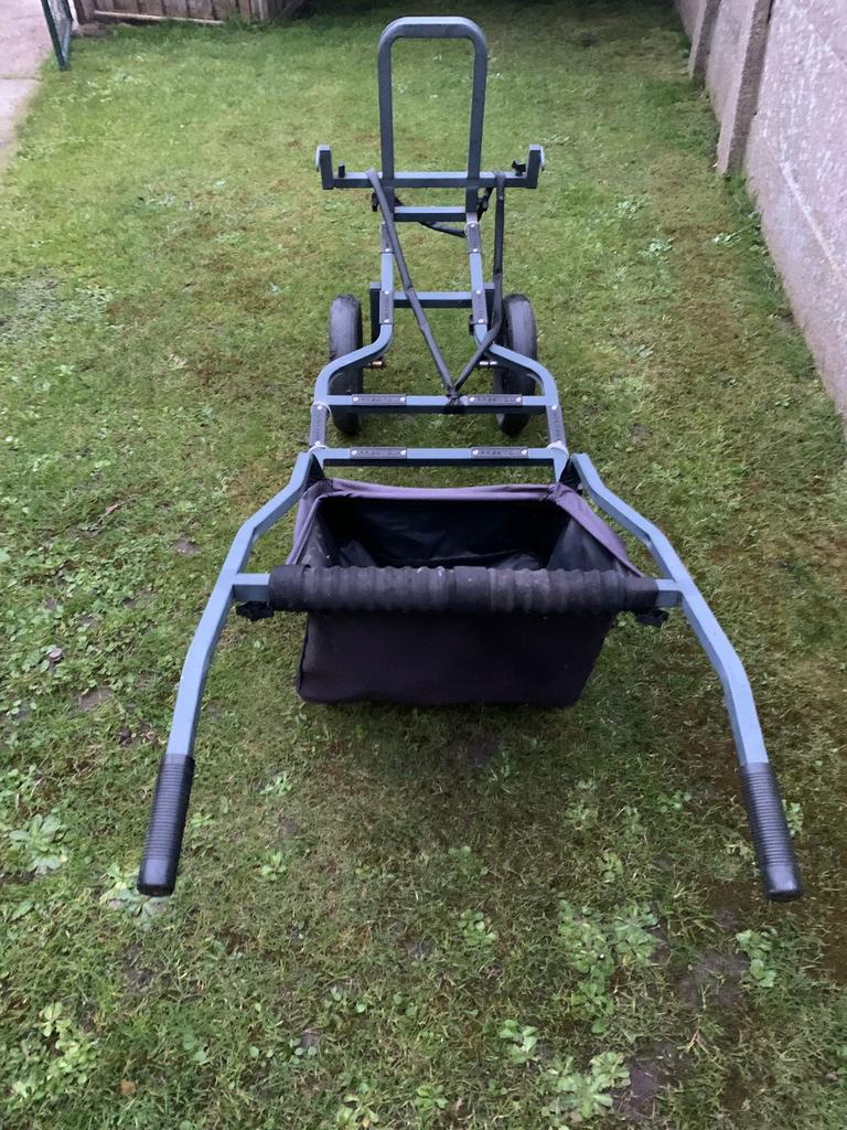 Viskar, Watersport en Boten, Ophalen, Zo goed als nieuw