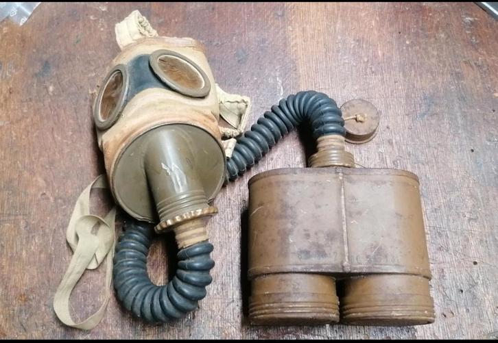 ANP35 France40 militair gasmasker uit de WW2, Verzamelen, Militaria | Tweede Wereldoorlog, Overige soorten, Helm of Baret, Verzenden