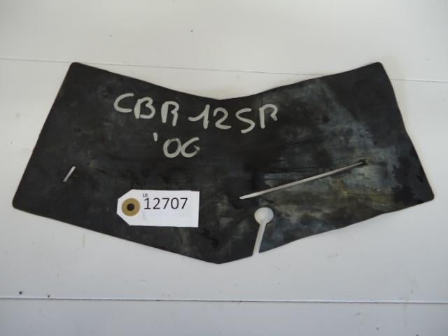 CBR125R 2004 - 2006 Honda Rubber D1-21757