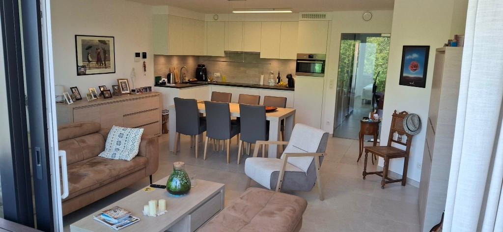 Prachtig nieuwbouwappartement 2 jaar oud., Appartement, Tot 200 m², 82 m², 23 kWh/m²/jaar