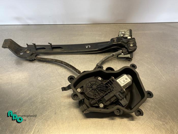 Mécanique vitre 4portes arrière gauche d'un Seat Ibiza (Ib, -, 3 mois de garantie, Utilisé, -