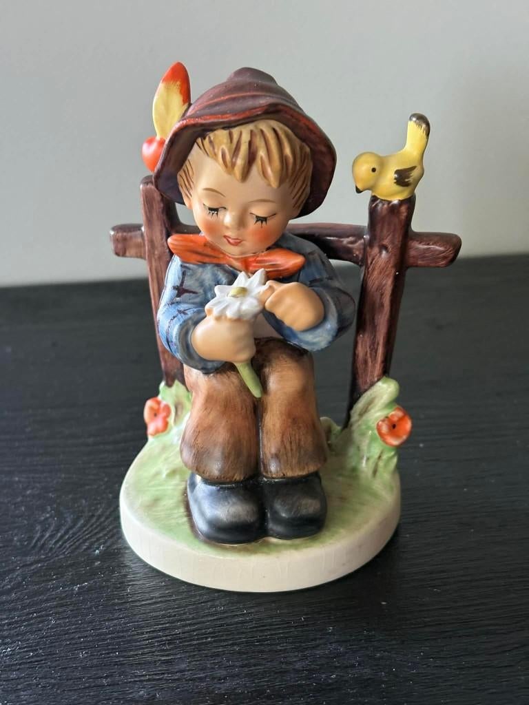 Hummel Goebel, She loves me not, Ophalen of Verzenden, Gebruikt, Hummel