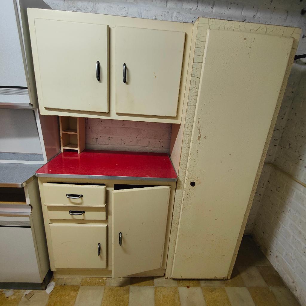 Joli meuble de cuisine vintage années 50, Enlèvement
