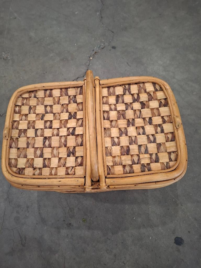 Rieten mand, Ophalen, Zo goed als nieuw, Mand