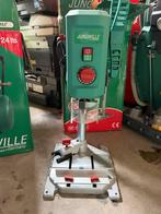 Nouvelle perceuse à colonne, Enlèvement, Comme neuf