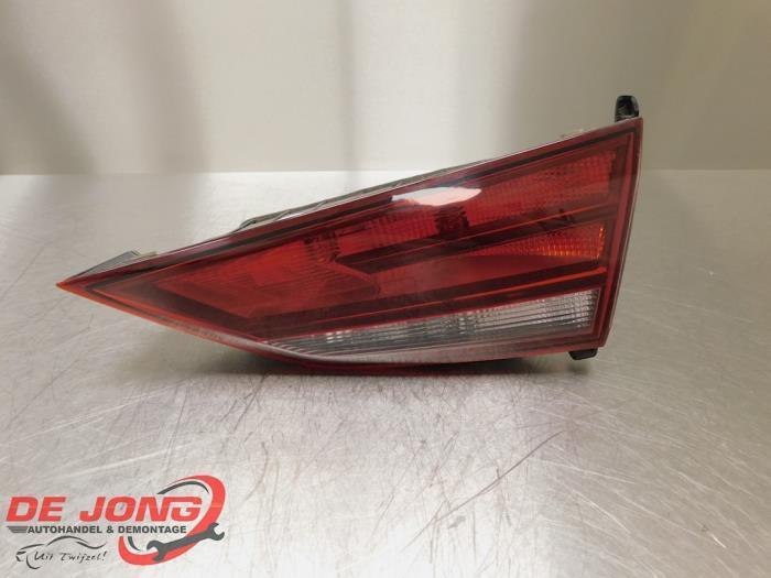 Feu arrière droit d'un Audi A3, Autos : Pièces & Accessoires, Éclairage, Audi, Utilisé, 3 mois de garantie, Enlèvement ou Envoi