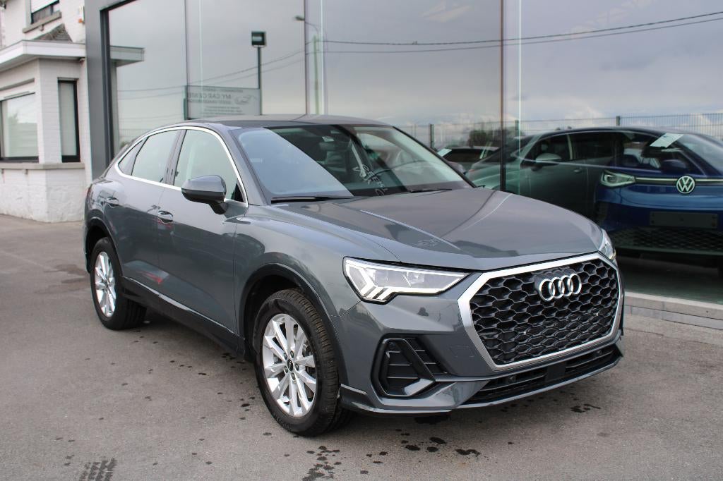 AUDI Q3 PHEV 45 TFSIe S TRONIC-NIEUWSTAAT, Auto's, Automaat, Lane Keeping Assist, Leder, Hybride Elektrisch/Benzine