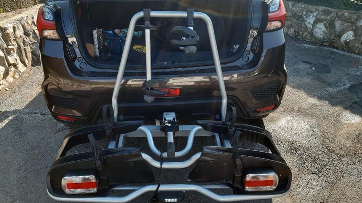 Porte 2 vélos électriques THULE, Autos : Divers, Porte-vélos, Comme neuf, Support d'attelage, 2 vélos, Vélo électrique, Enlèvement