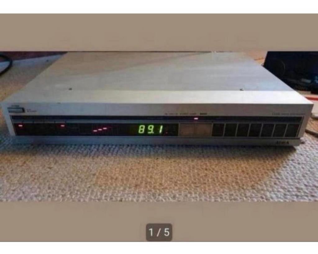 Radio rétro Aiwa AT- 9500 tuner AM LW MW + boîte d'origine, TV, Hi-fi & Vidéo, Enlèvement ou Envoi, Comme neuf