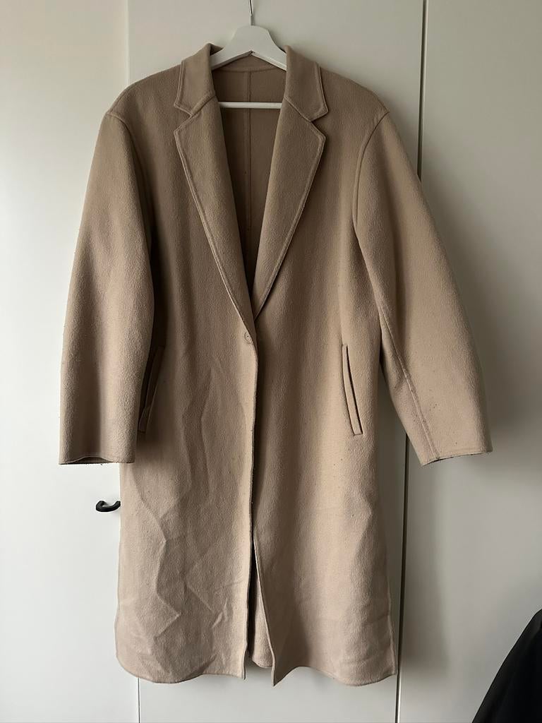 Lange jas van Uniqlo, Kleding | Dames, Jassen | Winter, Ophalen, Zo goed als nieuw, Maat 34 (XS) of kleiner, Beige