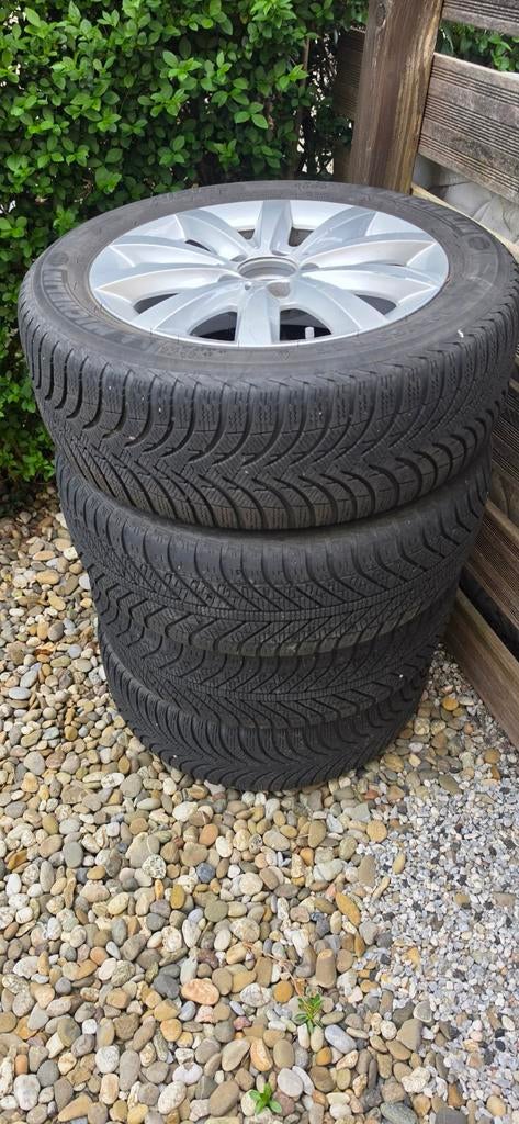 4 pneus Michelin avec jantes 16”