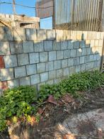 Betonblokken in vierkant 15 op 15 cm, Doe-het-zelf en Bouw, Metselstenen, Ophalen, Gebruikt, Beton