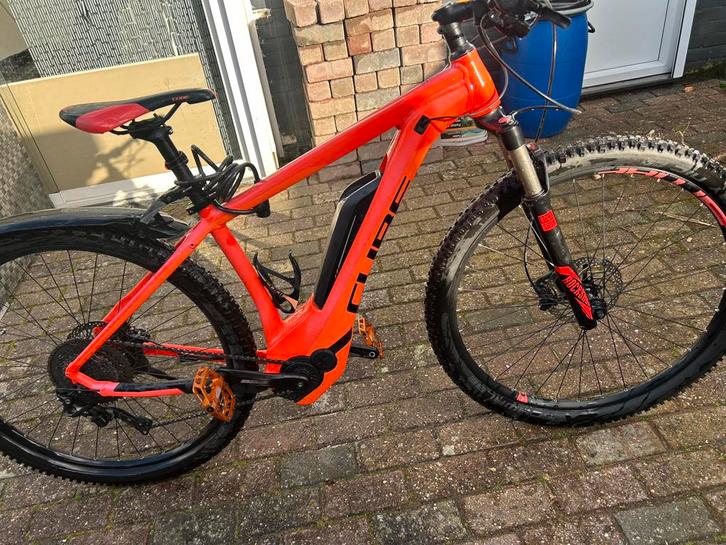 Hybrid cube reaction maintenbike, Fietsen en Brommers, Fietsen | Mountainbikes en ATB, Zo goed als nieuw, Ophalen