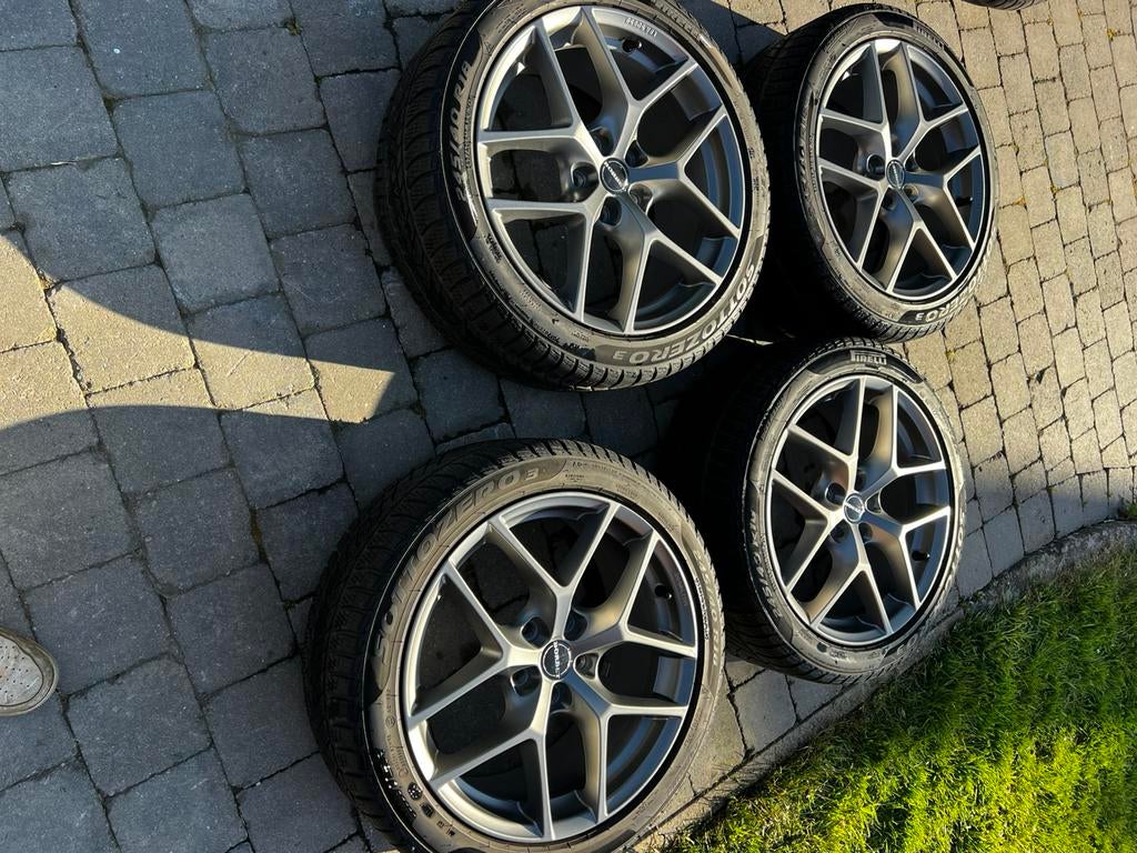 Kit hivers Pirelli, Pneus et Jantes, Véhicule de tourisme, 18 pouces, Enlèvement