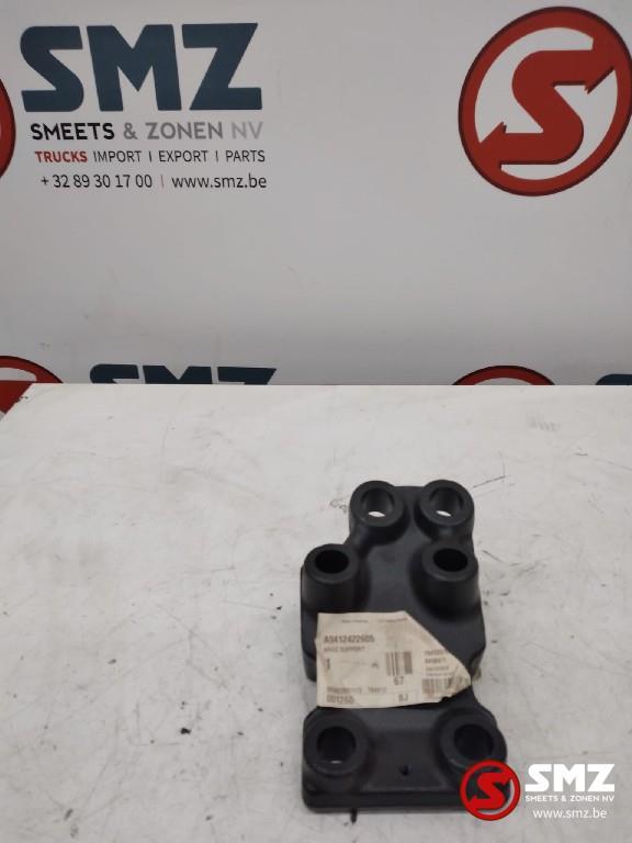 Motorsteun links mercedes actros, Nieuw, Mercedes-Benz, Ophanging en Onderstel