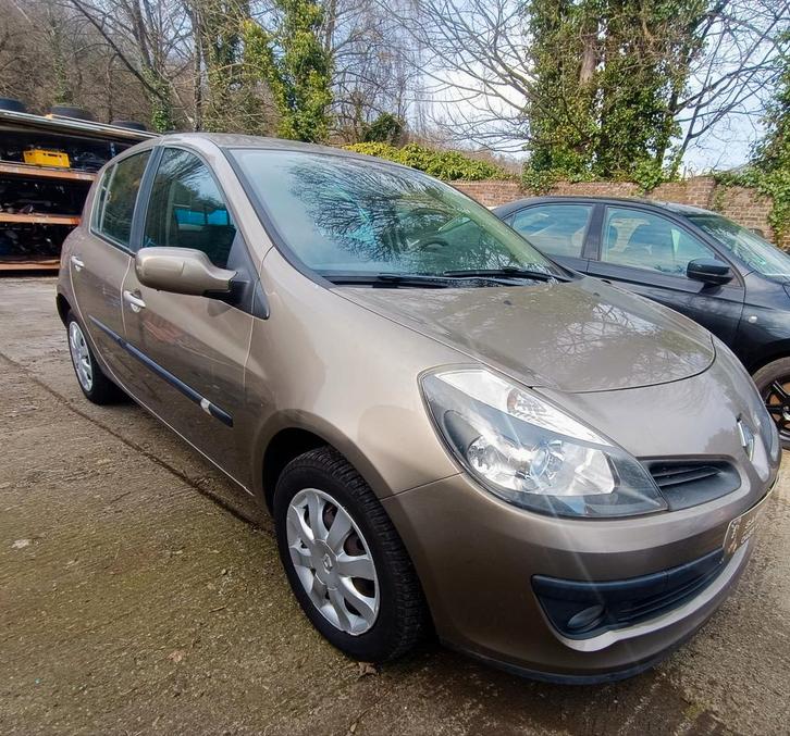 Renault clio 1.2 essence (automatique) 99000kmgarantie, Auto's, Renault, Bedrijf, Clio, Benzine, Automaat