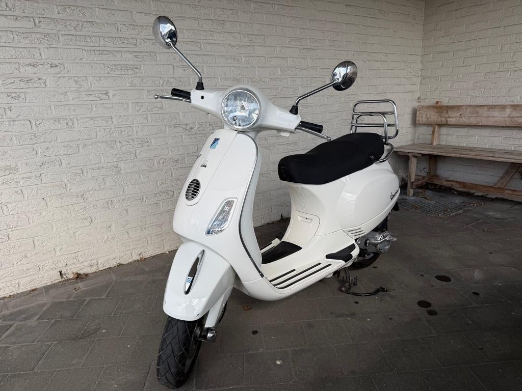 Vespa LX 50, Vélos & Vélomoteurs, Classe B (45 km/h), Enlèvement, Utilisé, Essence