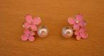 Matte felroze oorbellen met 2 bloemen en witte parel, Enlèvement ou Envoi
