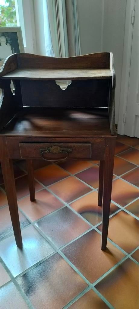 Antiek kastje, Ophalen